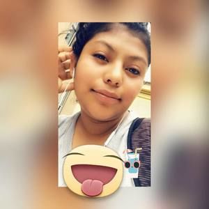 Meet your Posher, Daniela